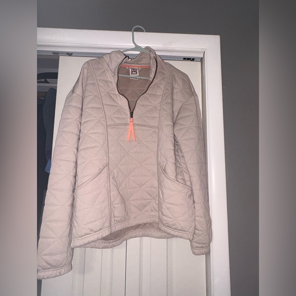 Avalanche quilted half zip